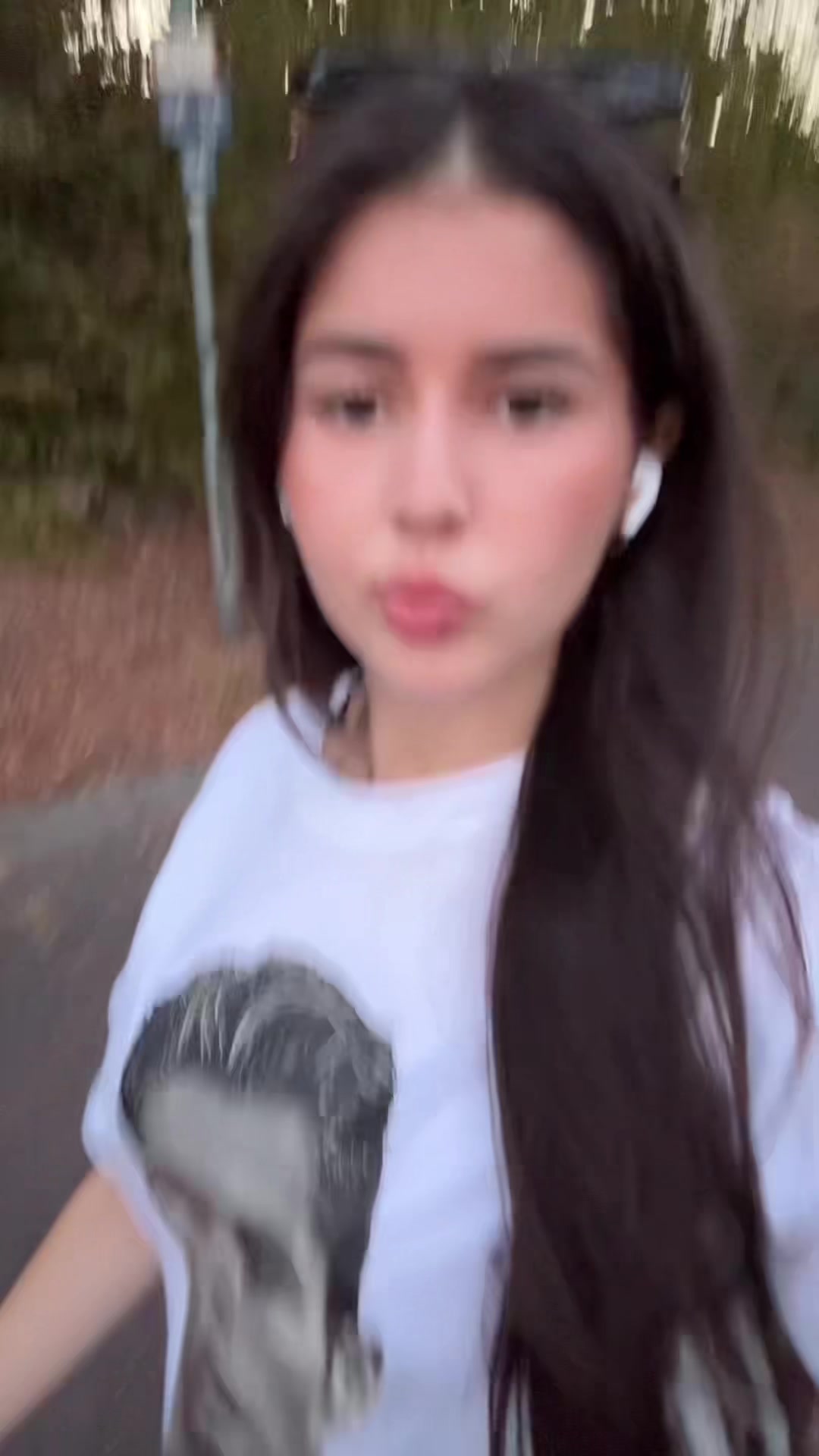 @منال