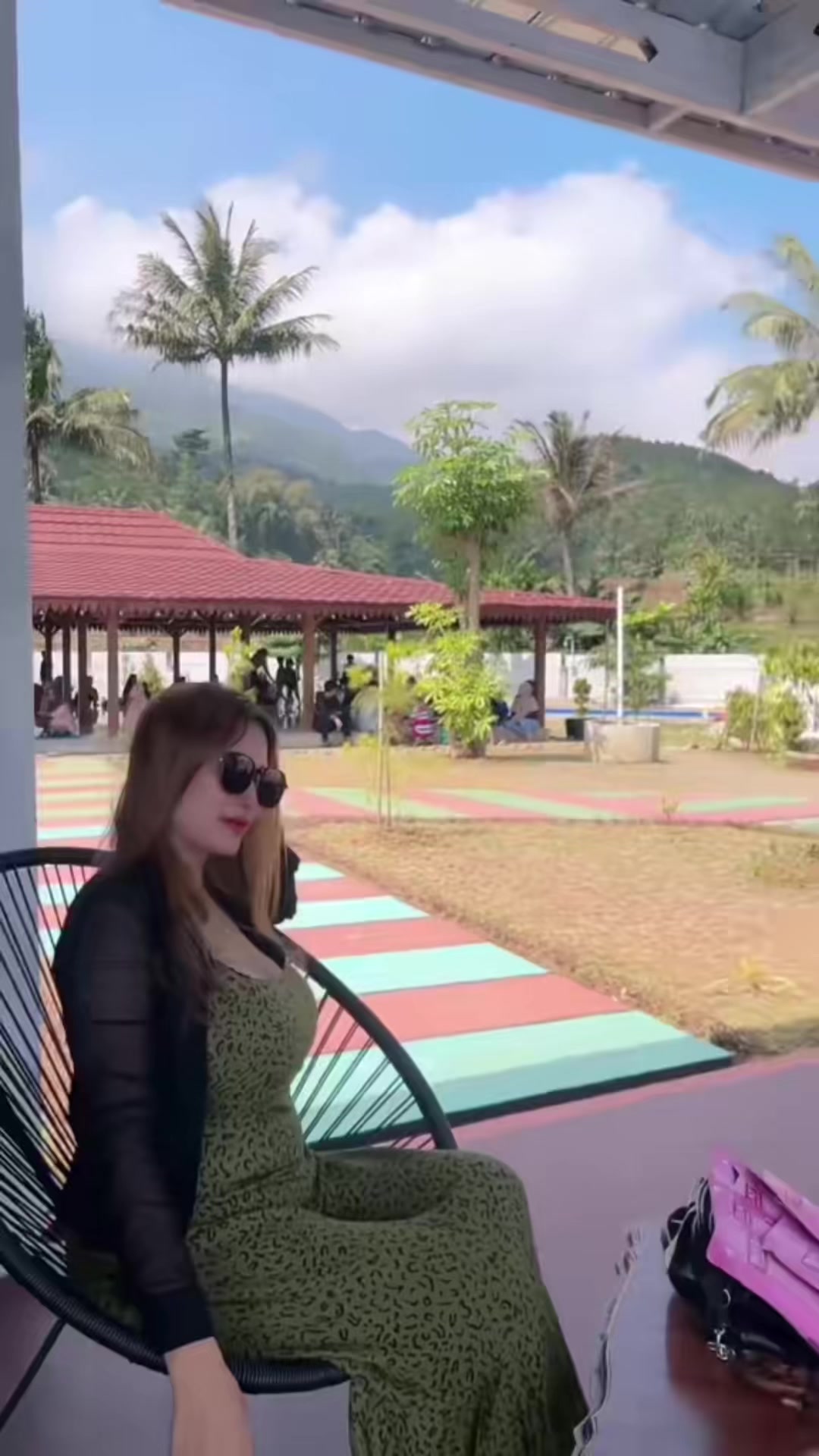 @VinezAmalia
