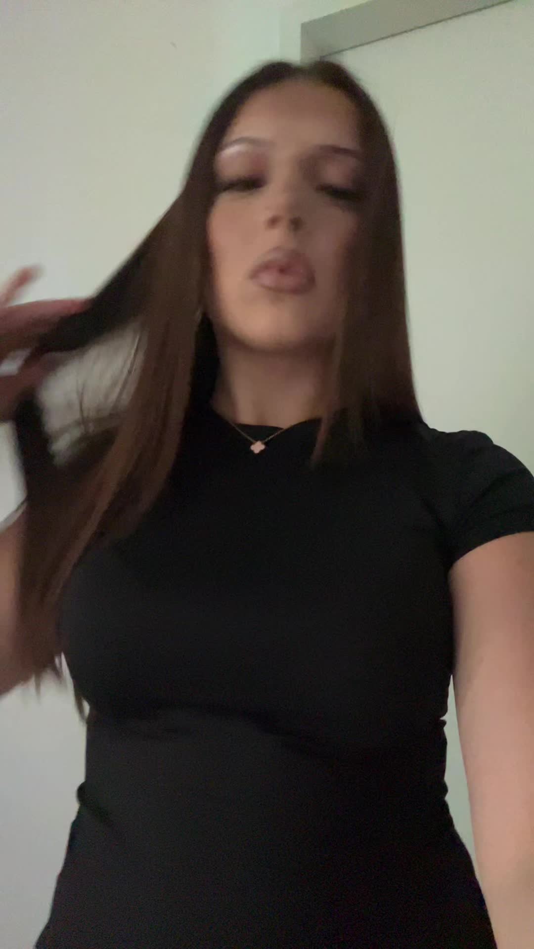 @ilaria