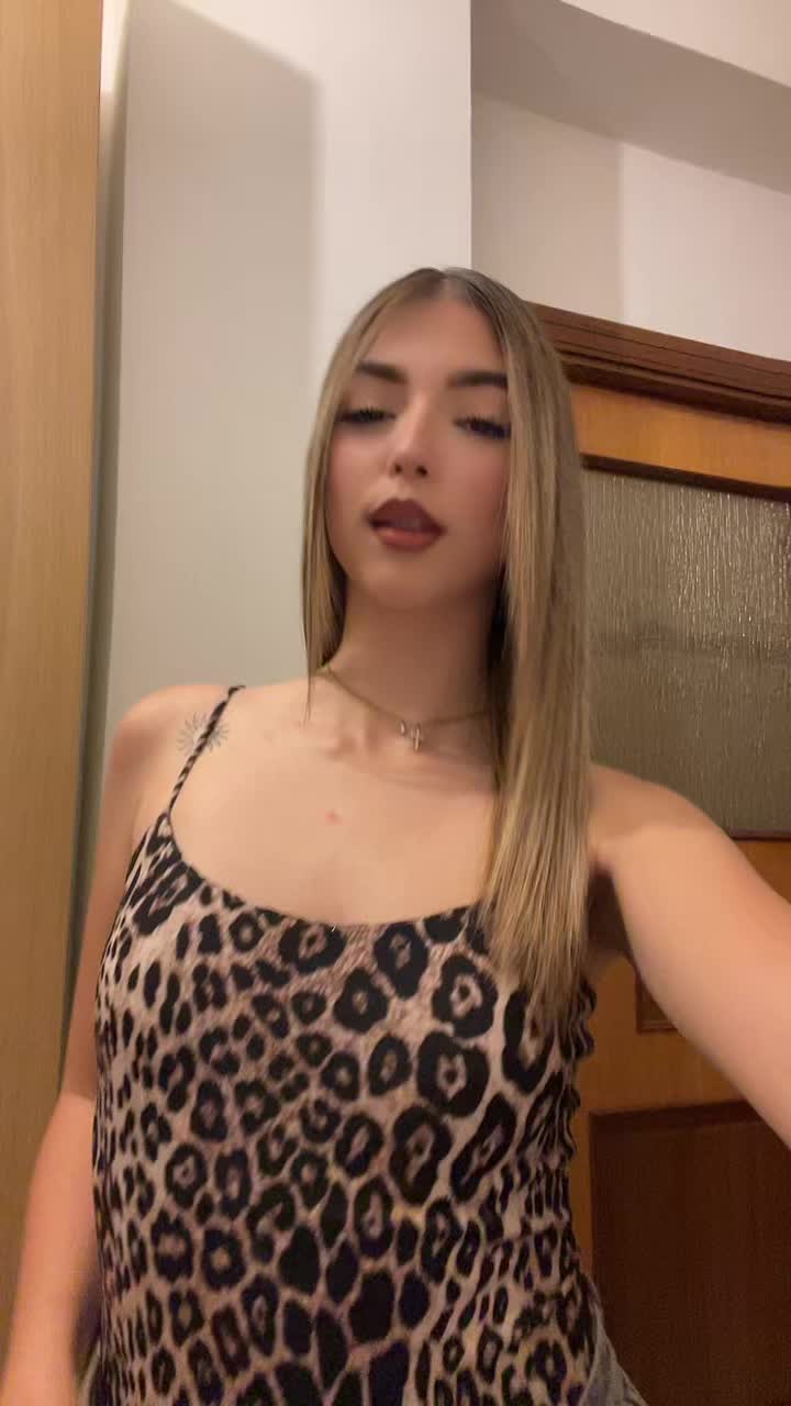 @elle