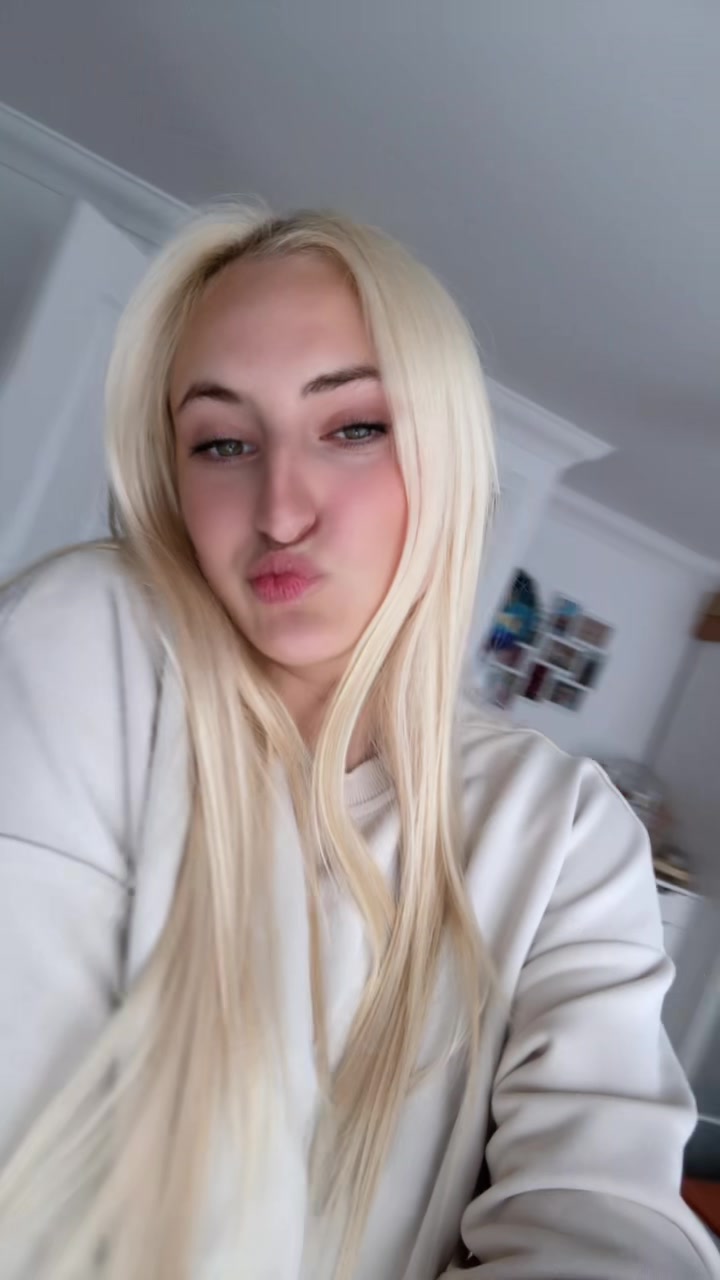 @𝕰𝖑𝖎𝖓𝖆_𝖊𝖑𝖎𝖓𝖆💜