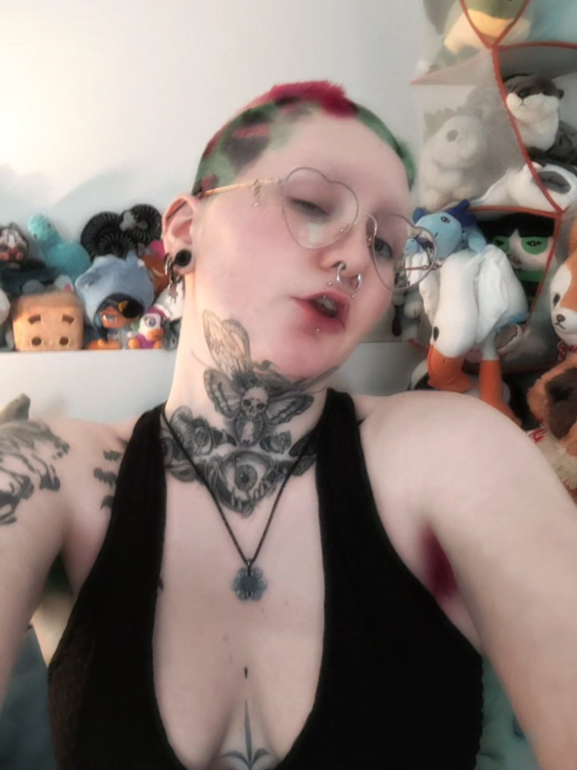 @Kimochi📼👁️💀🫀