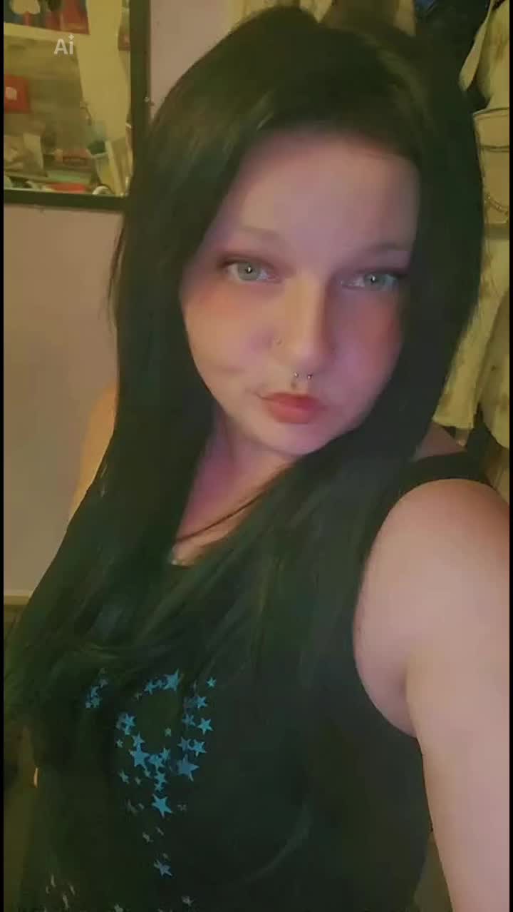 @👑CapCutQueenAngela👑