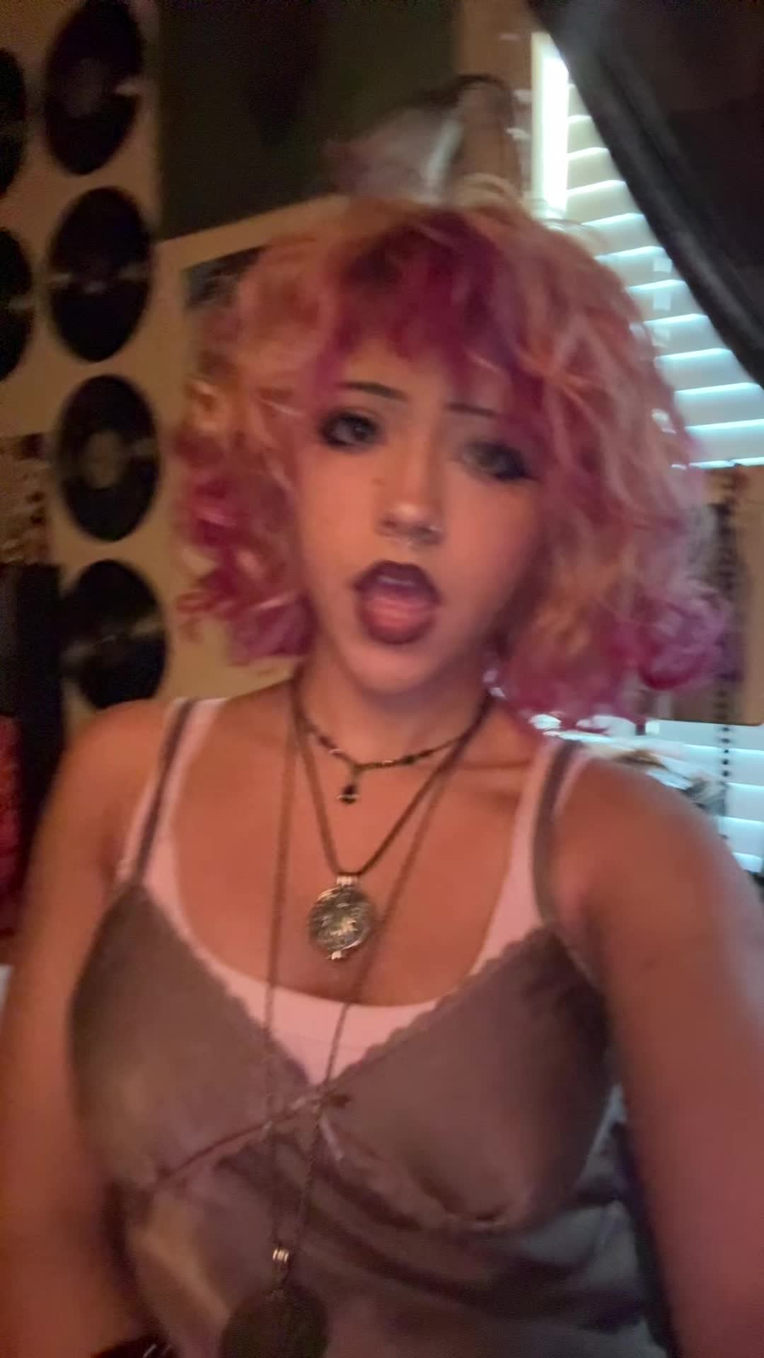 @miah🦨