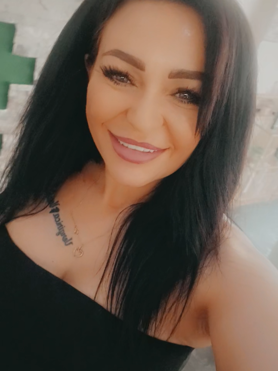 @Alina Maria🇷🇴🇷🇴🇷🇴🇷🇴