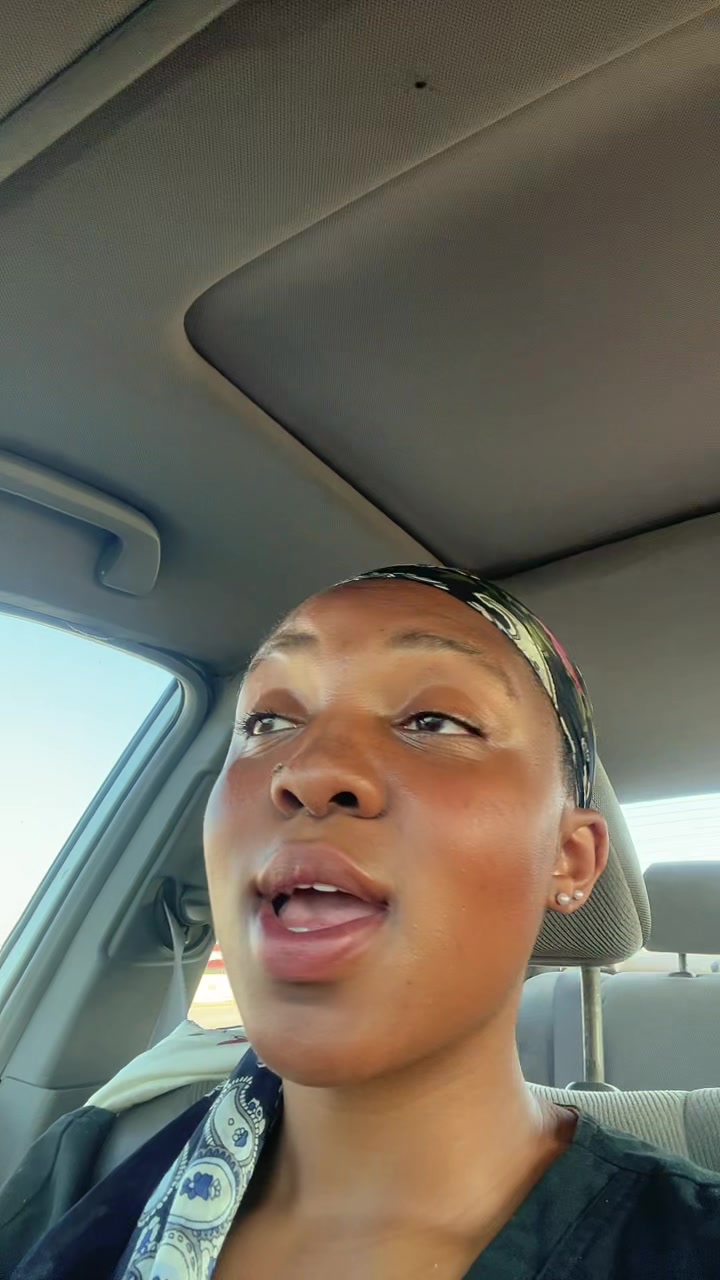 @prettylil.reyn._5.🖤