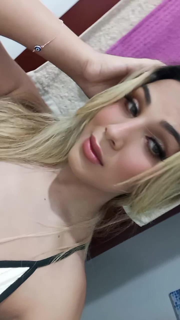 @Rafaela Silva