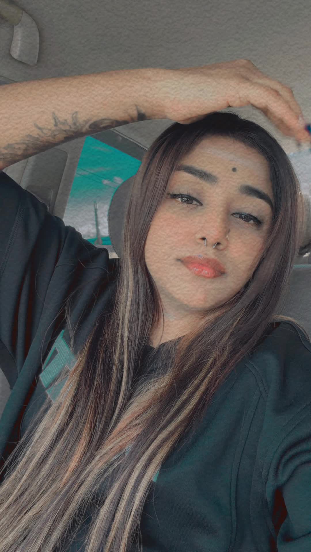 @Ashini666🔥