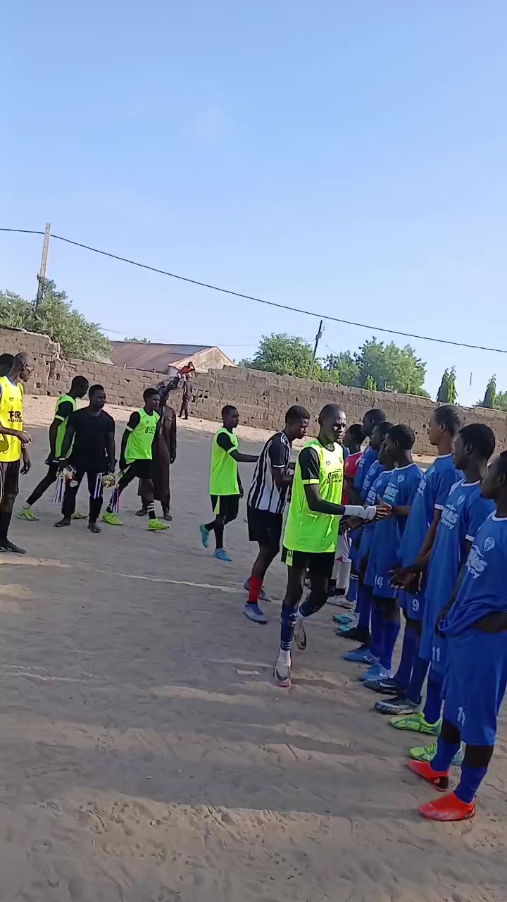 @itz bolomson footballer