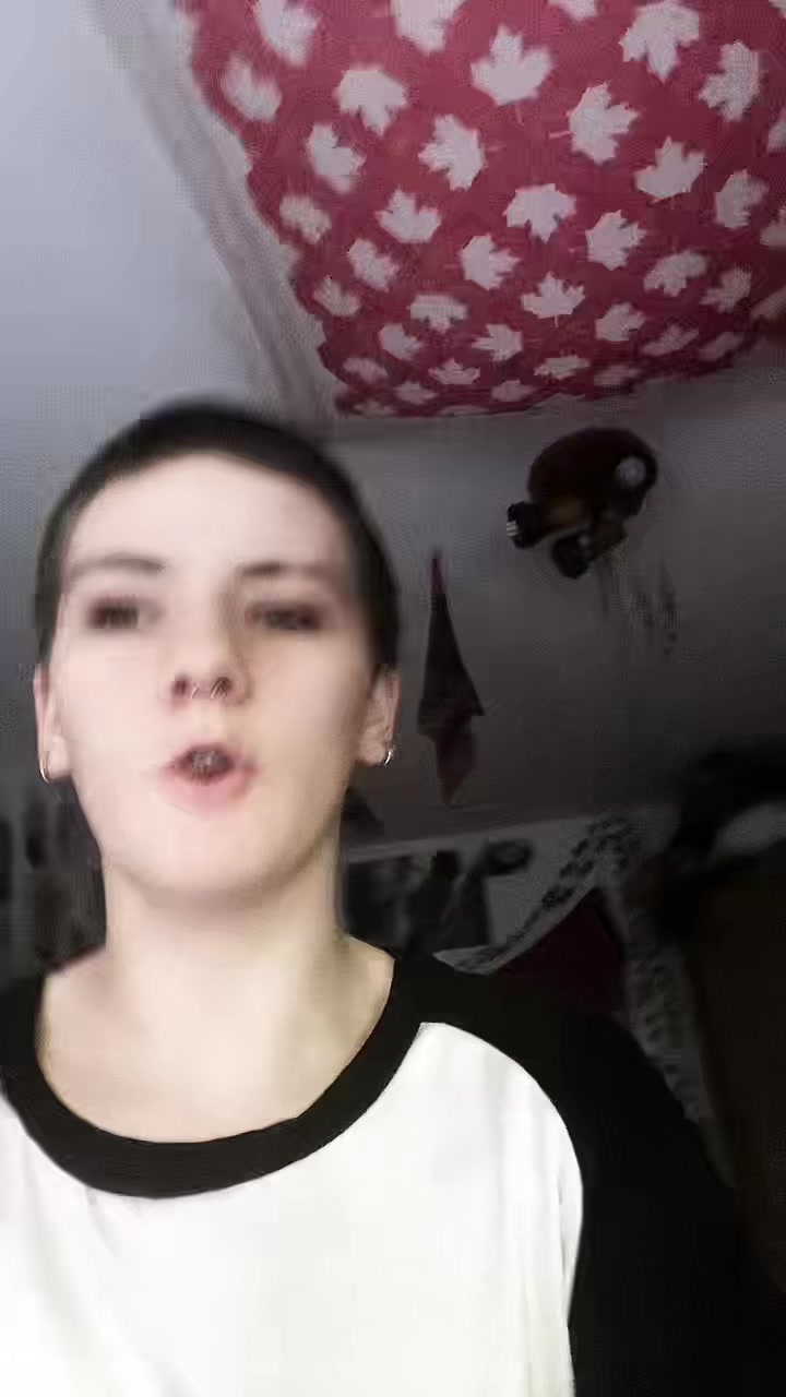 @listeriaxx