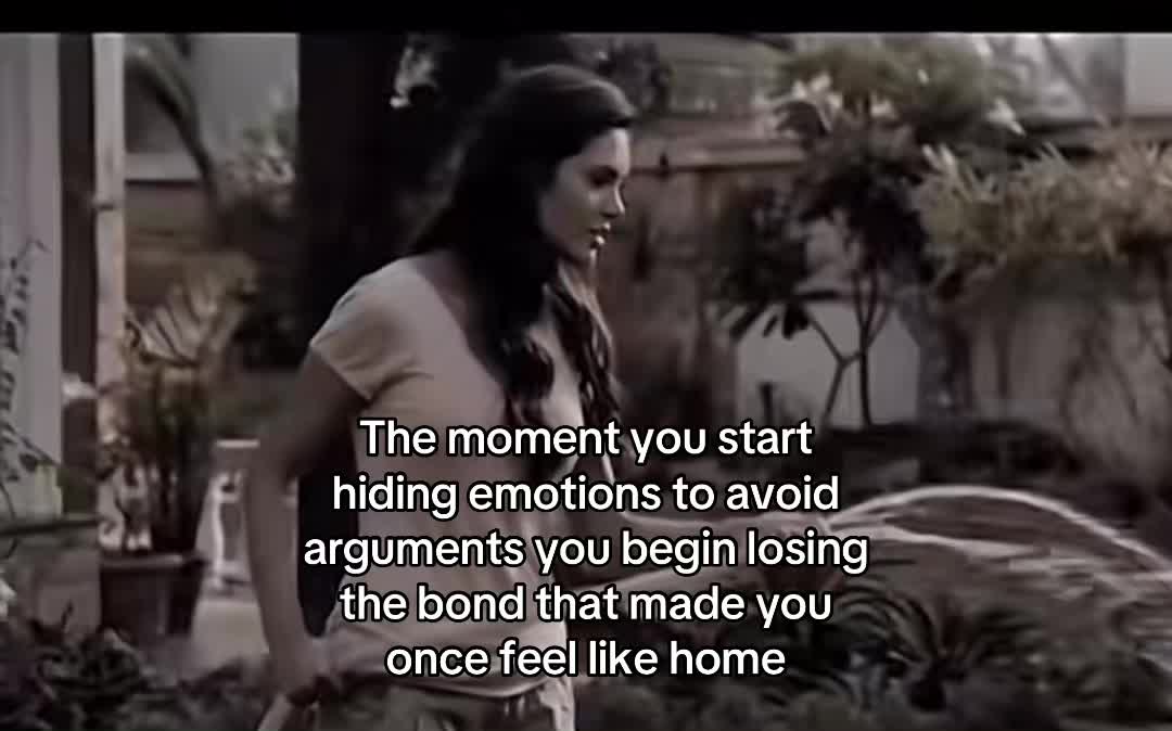 @س