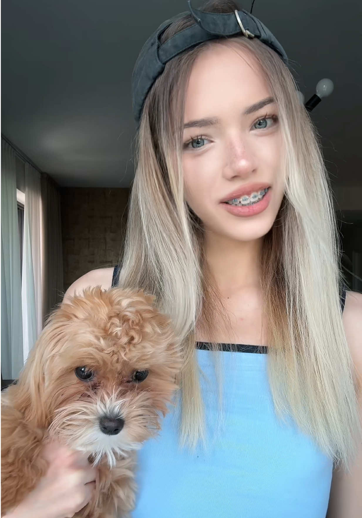@VLATESSA