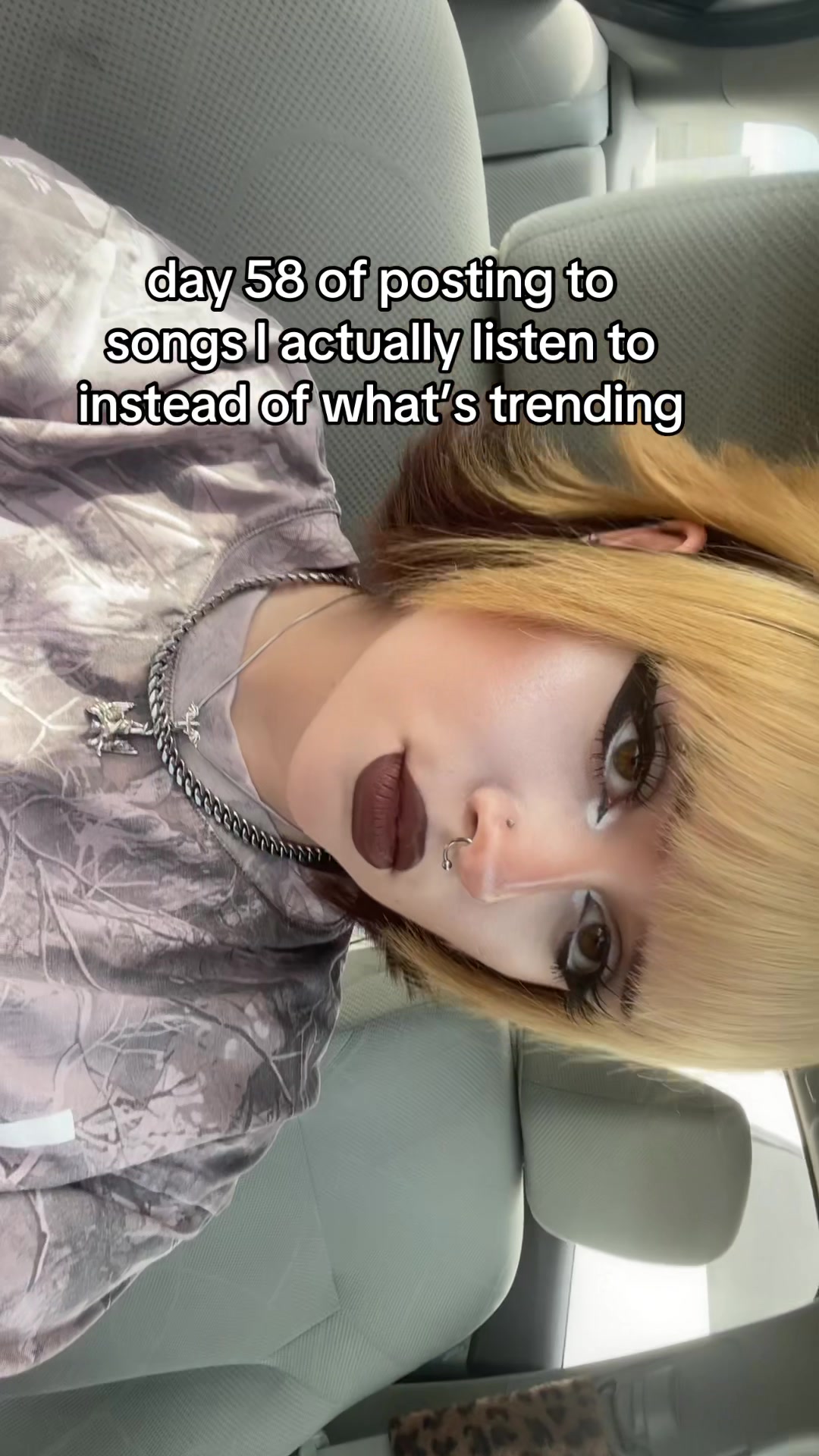 @mek