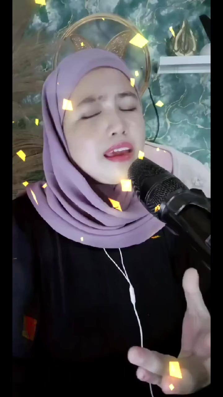 @👉 Apriliyani 👈