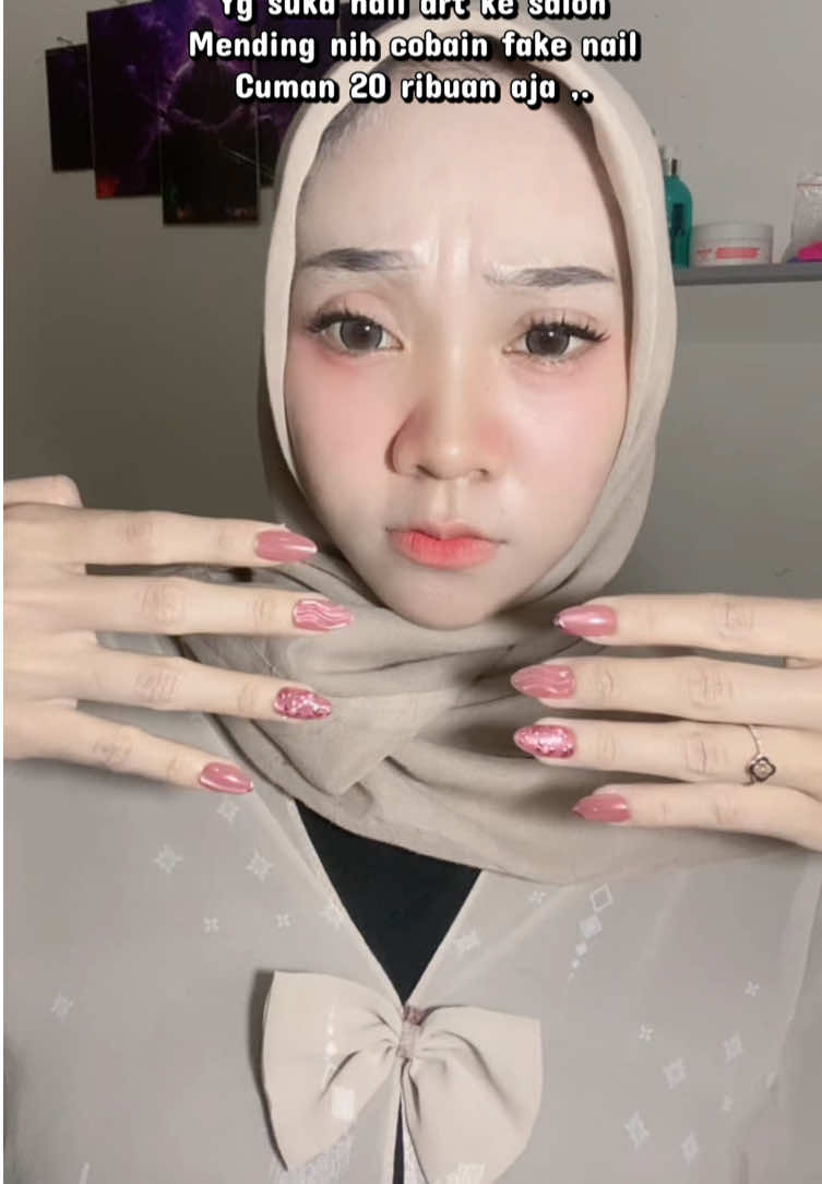 @Anggraeni