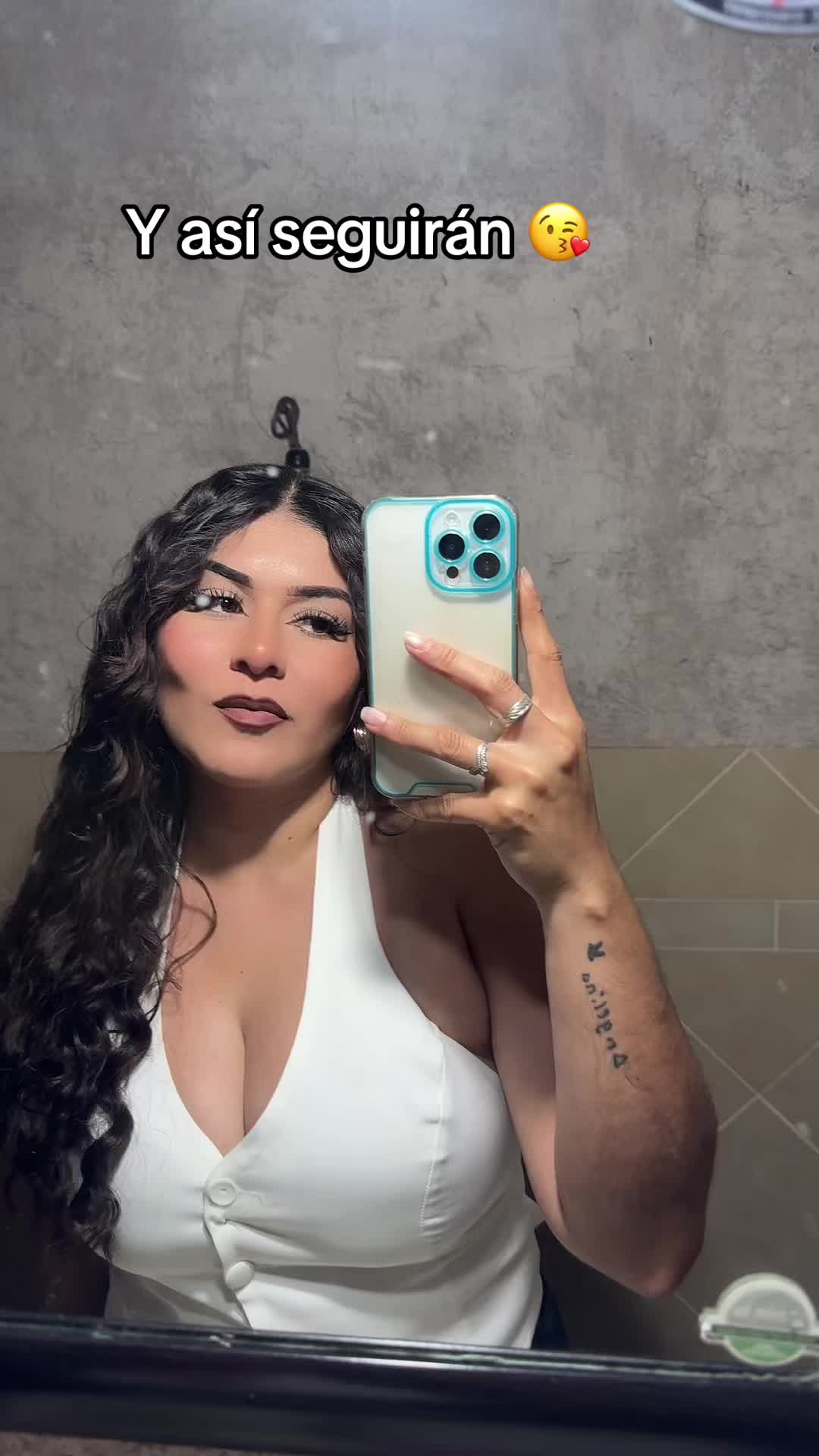 @Ivonne ✨