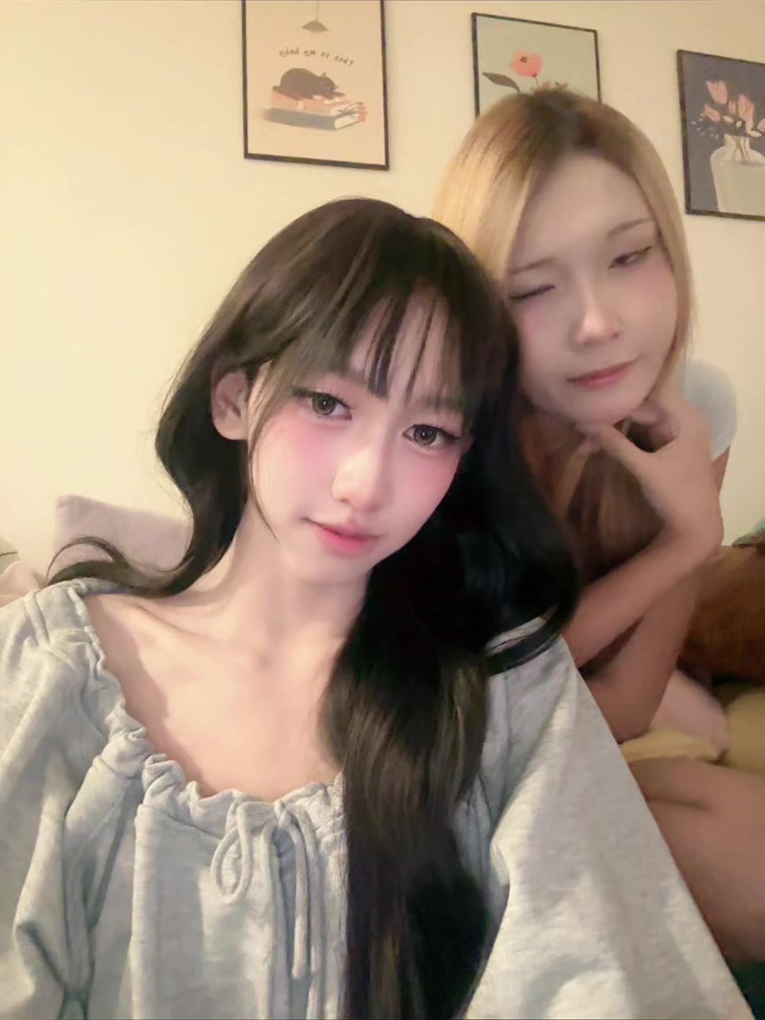 @น้องมีนรักน้องพี🍰 (300k)