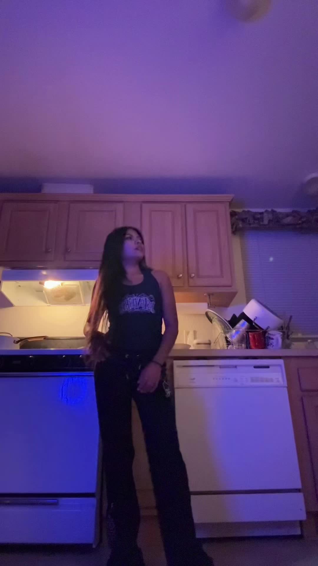 @𝔈𝔪𝔦𝔩𝔶💃🏽✍🏽