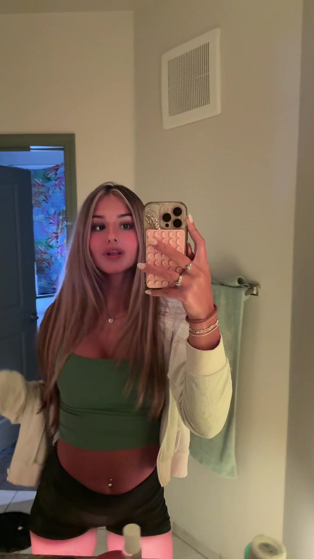 @_skyyyy14