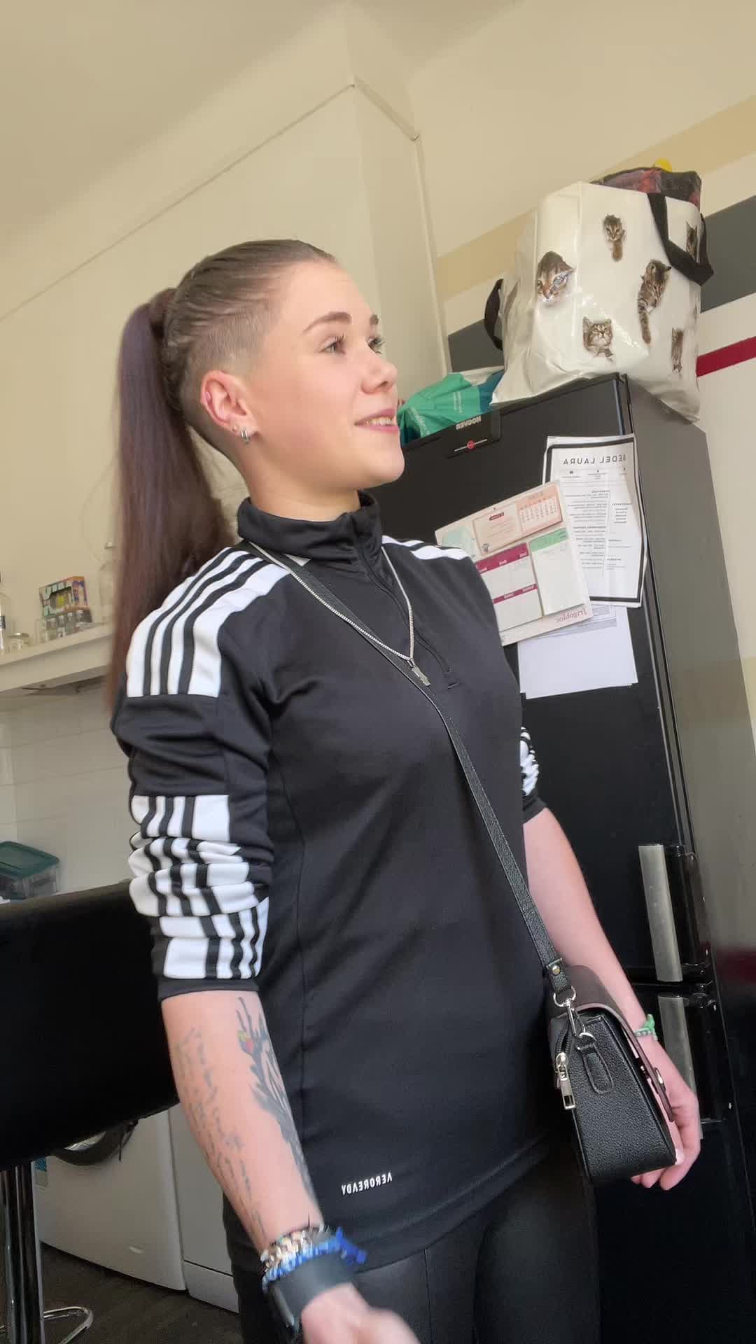 @Laura 🫶🏼🦦