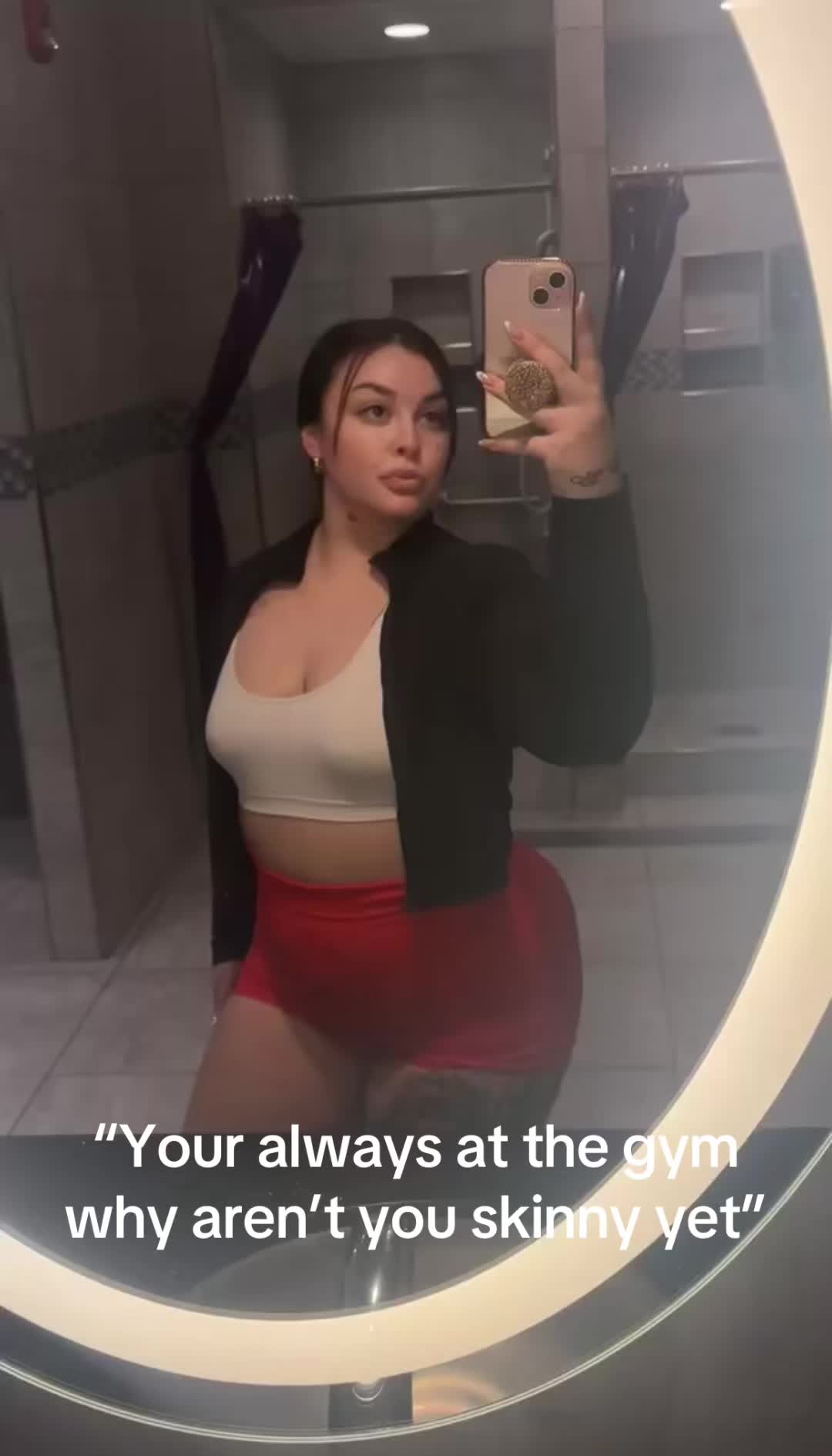 @_shes_sam_04