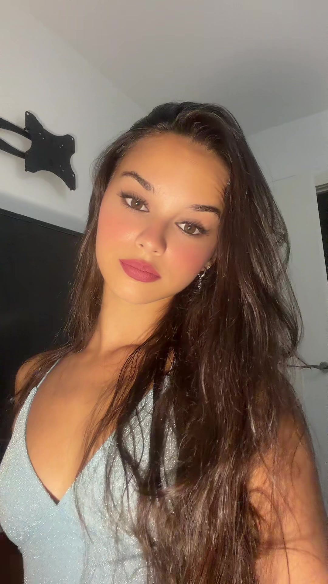 @Alexnadia