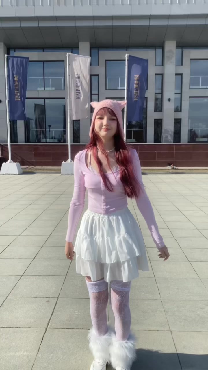 @алё [🍭💜] 7-1=0