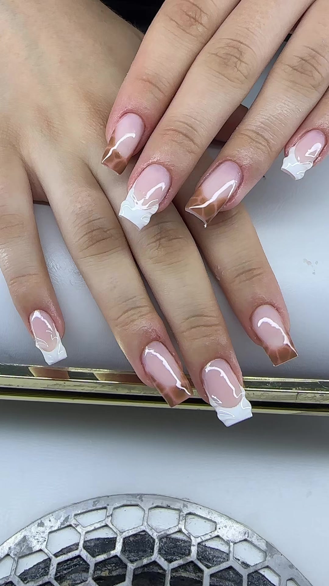 @Hairartist_nails