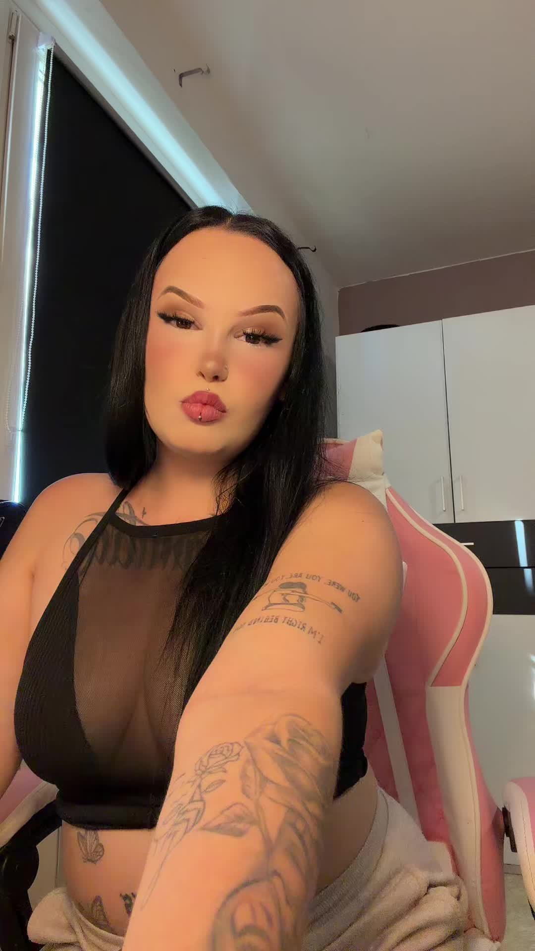 @๐