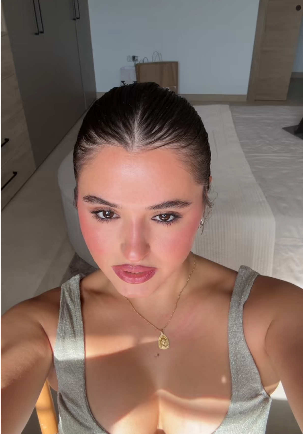 @elenita
