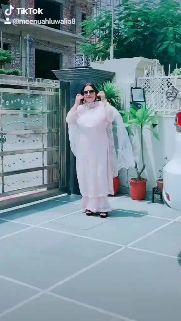 @user49696700409