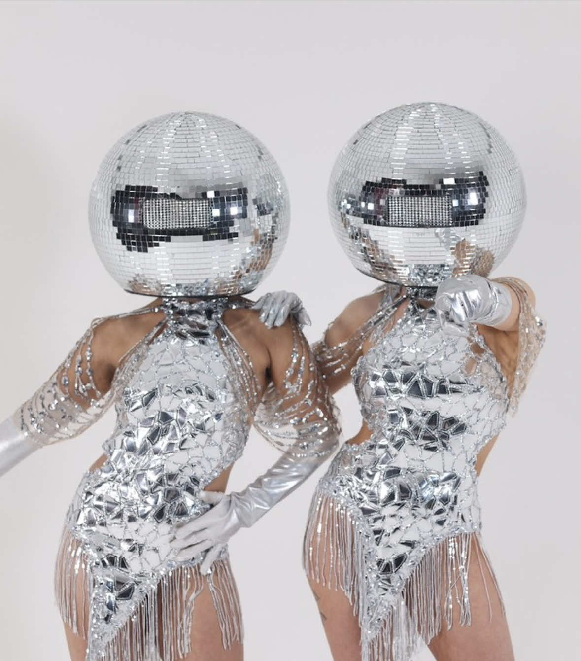 @discodancers_