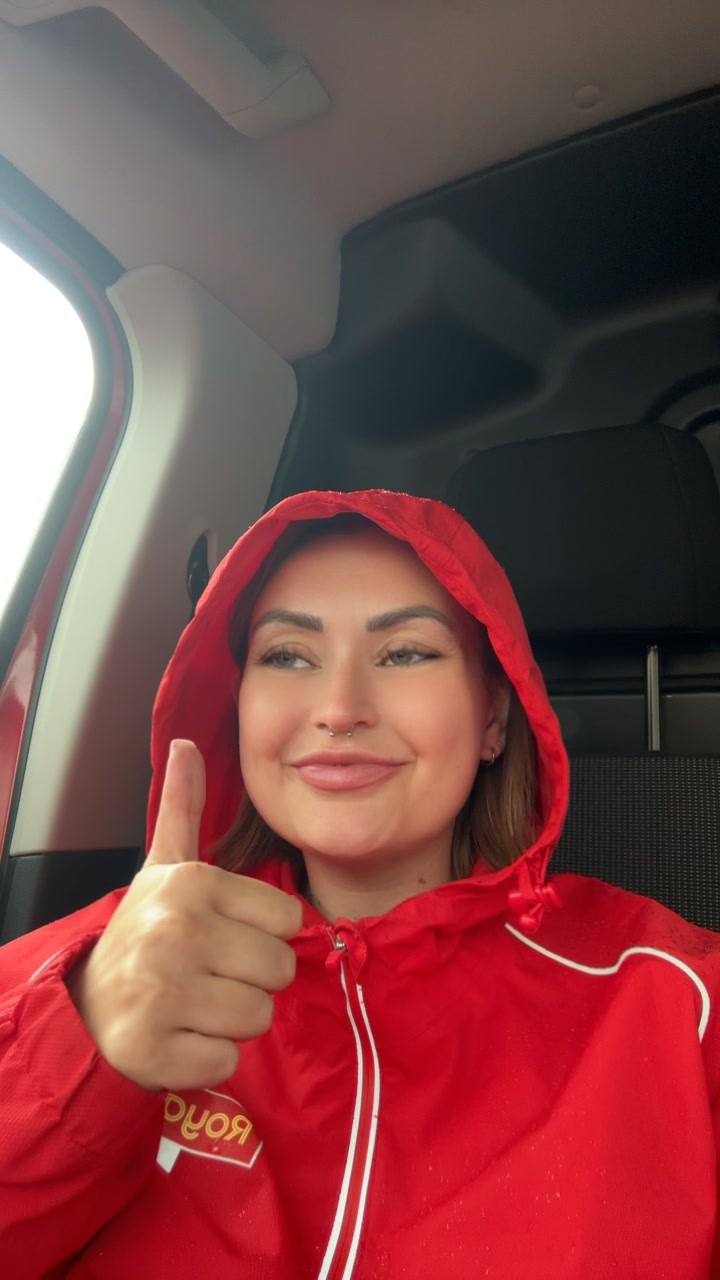 @nicolethepostie💋