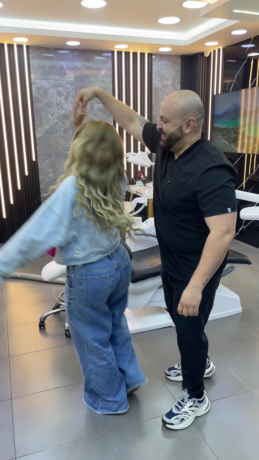 @Jasumontero