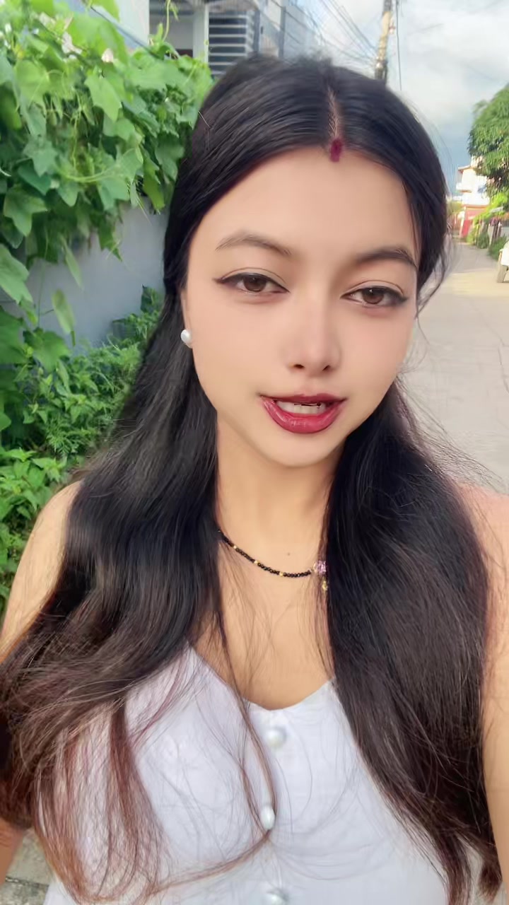 @PRIYA (🫶)