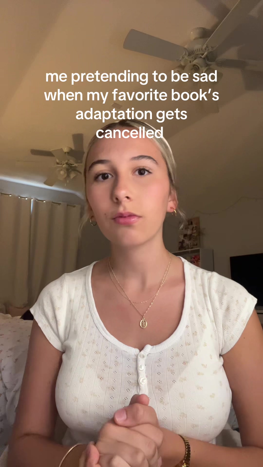 @Sophie Schweim | Author