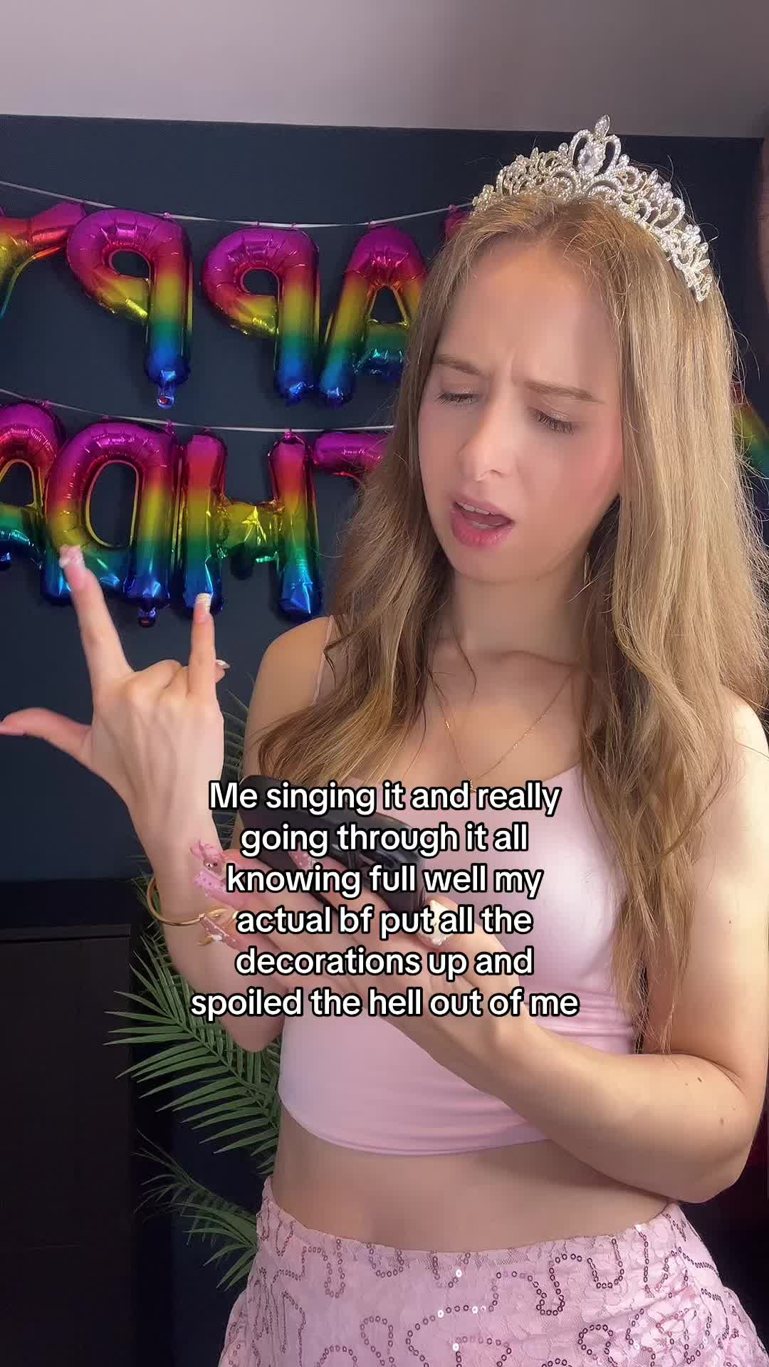 @zuzanova_