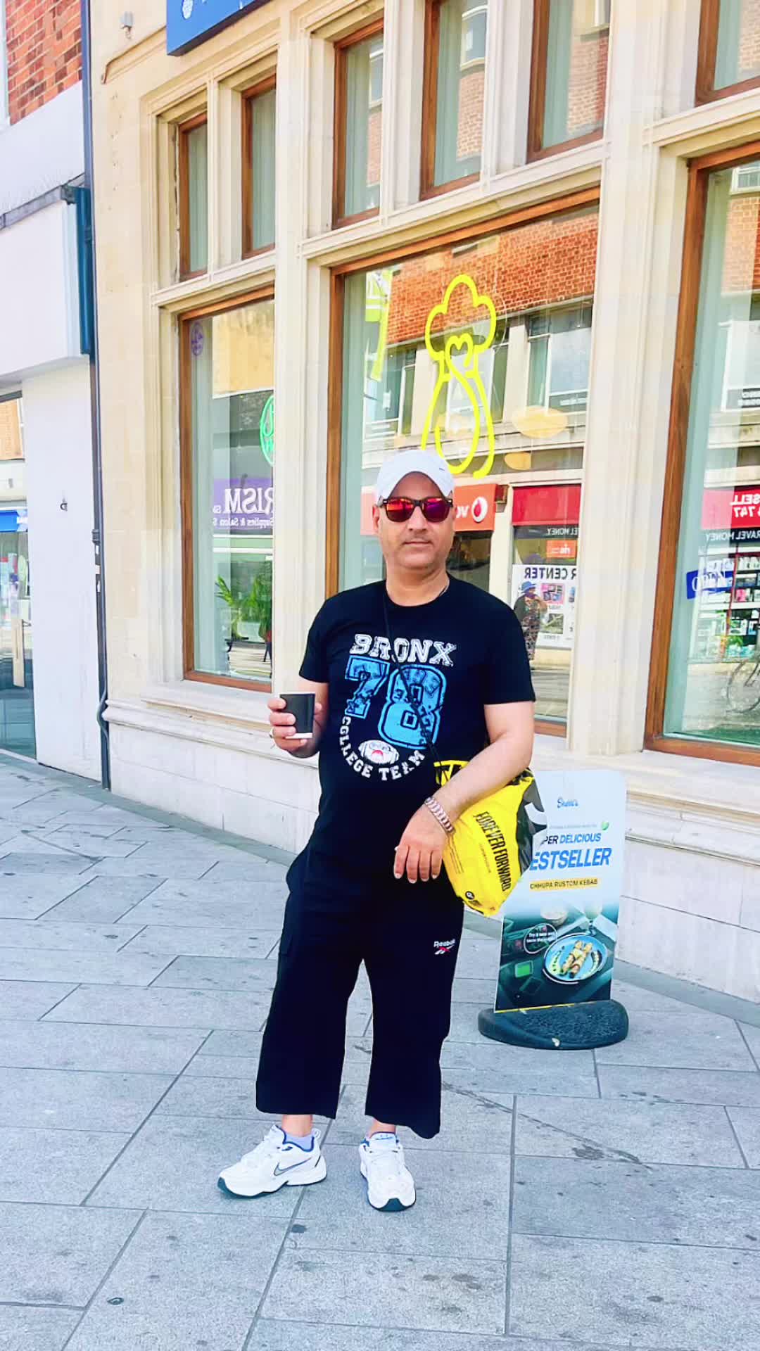 @𝙍𝘼𝙅𝘼 𝙆𝙎𝙃𝙈𝙍𝙄 𝙐𝙆🇬🇧