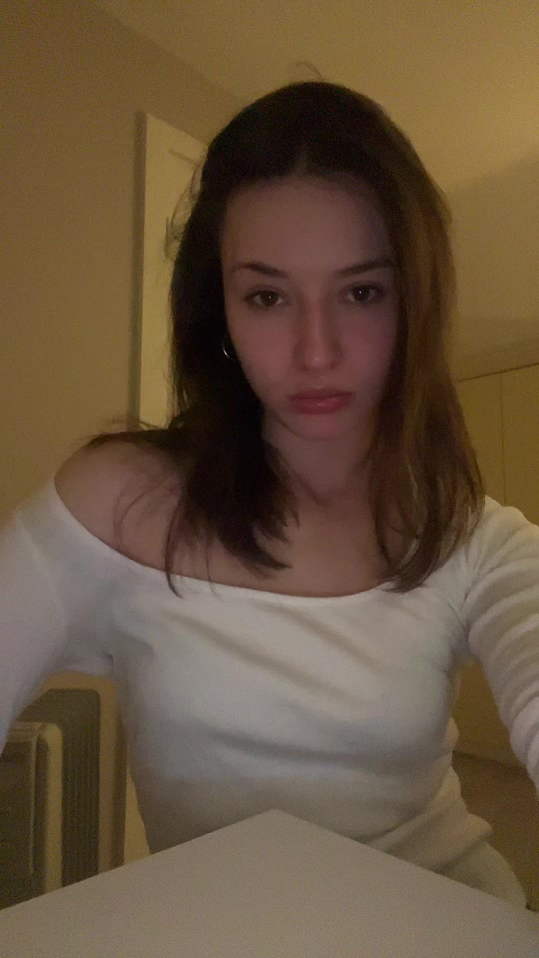 @ellalouiseclark