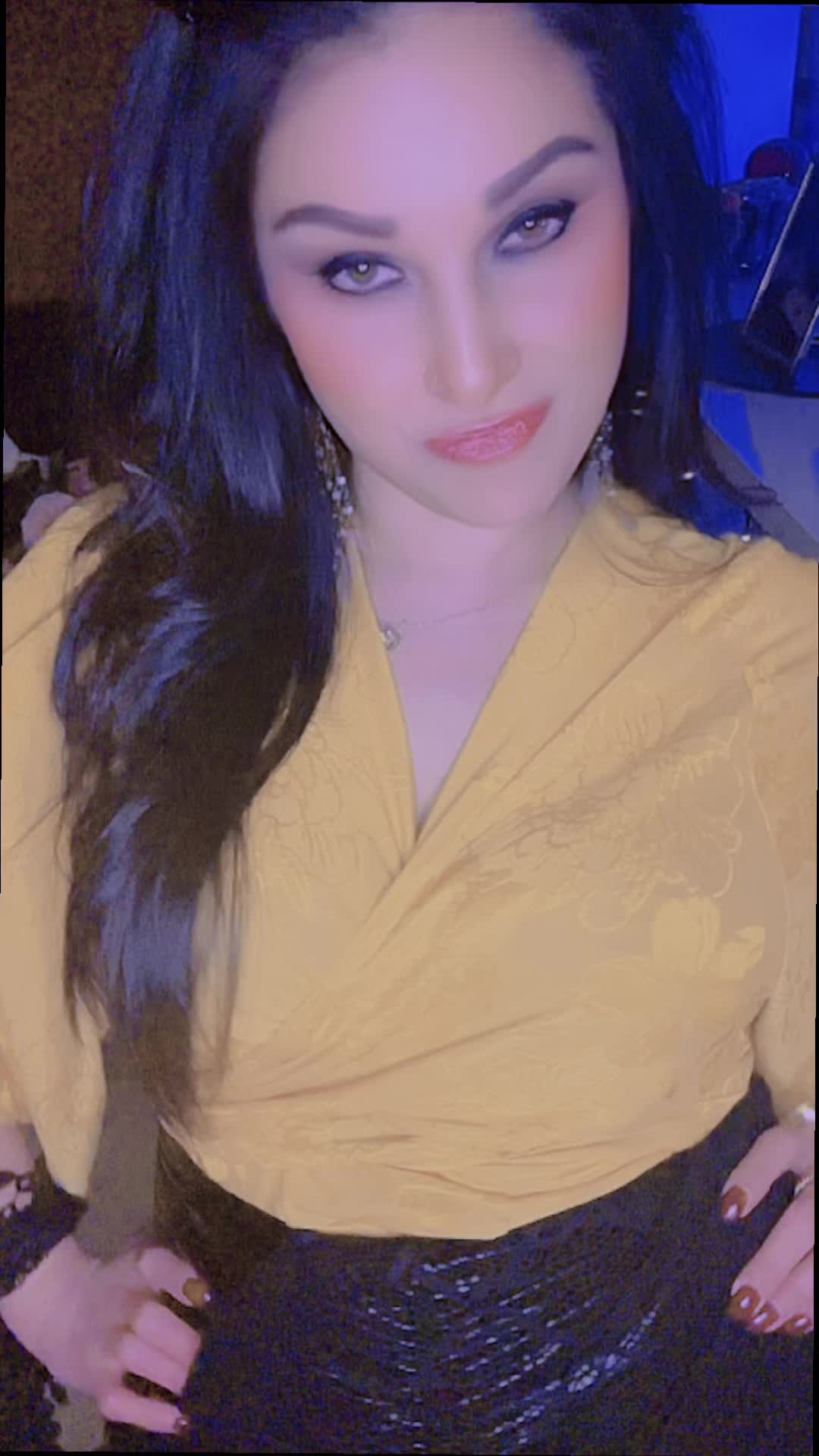 @Firozha 🇳🇱🇸🇷🇮🇳