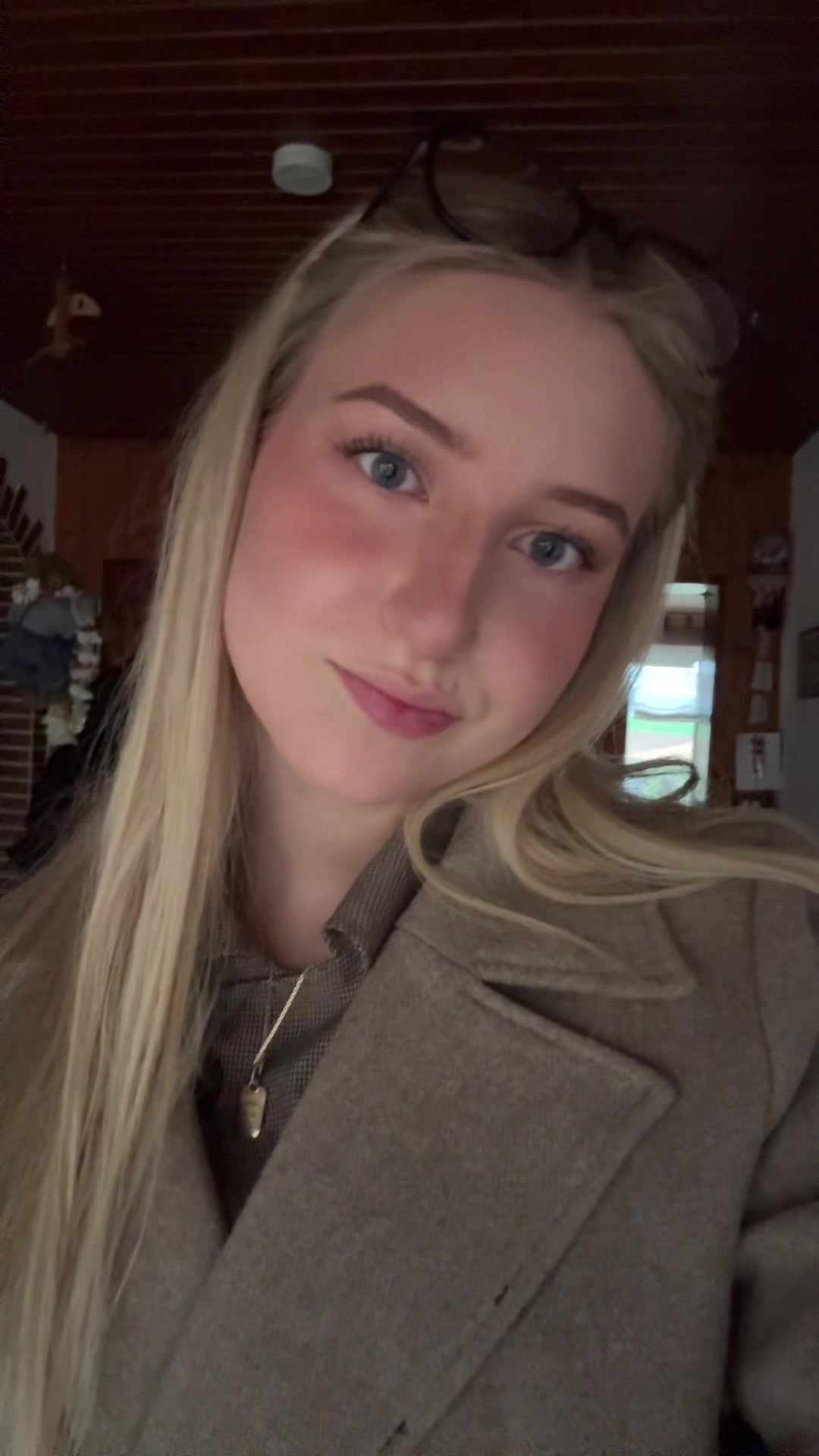 @𝒶𝓃𝓃𝒶