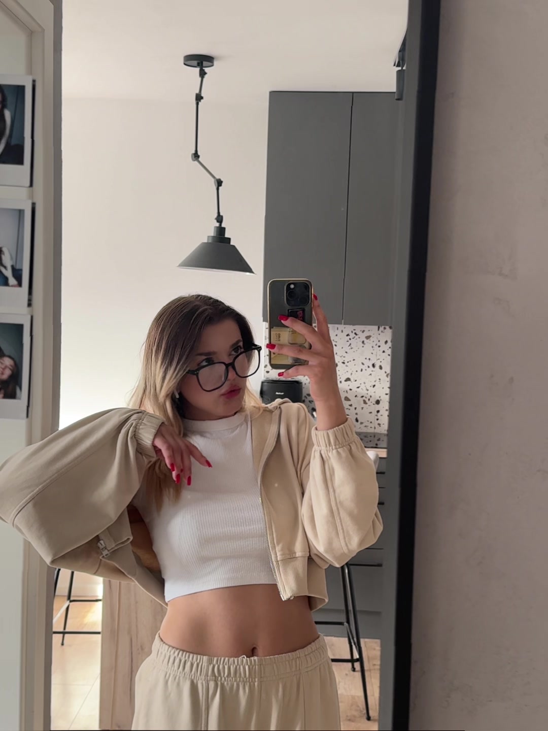 @даришка