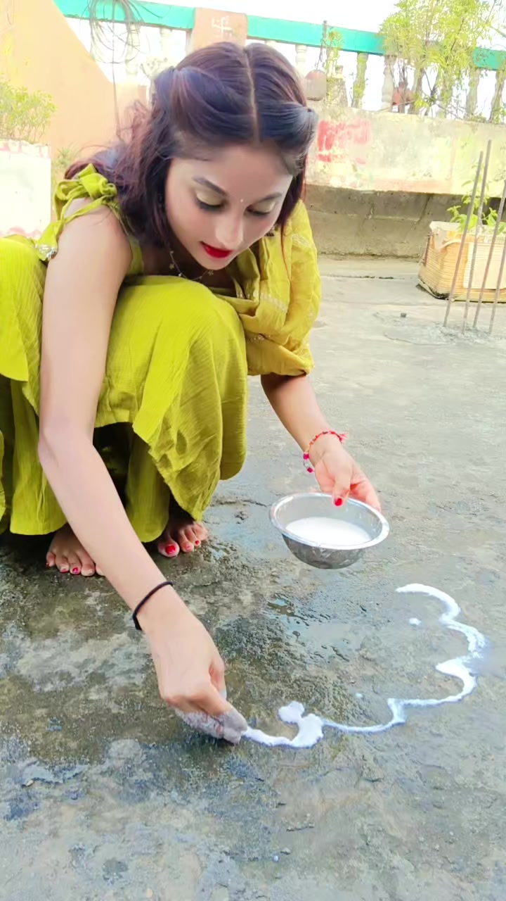 @Queenanjalinpl