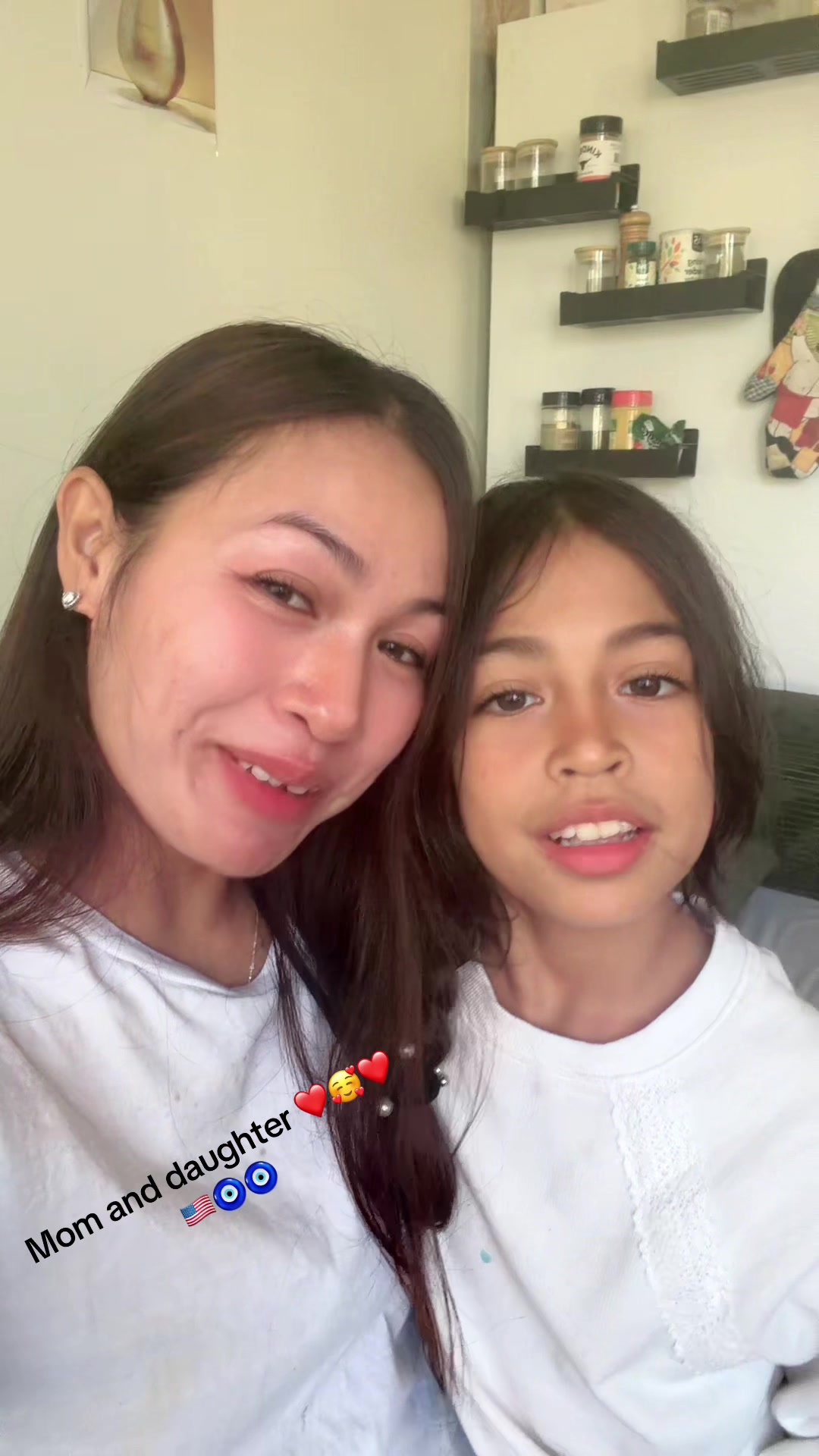 @Nika Yuni 🌹