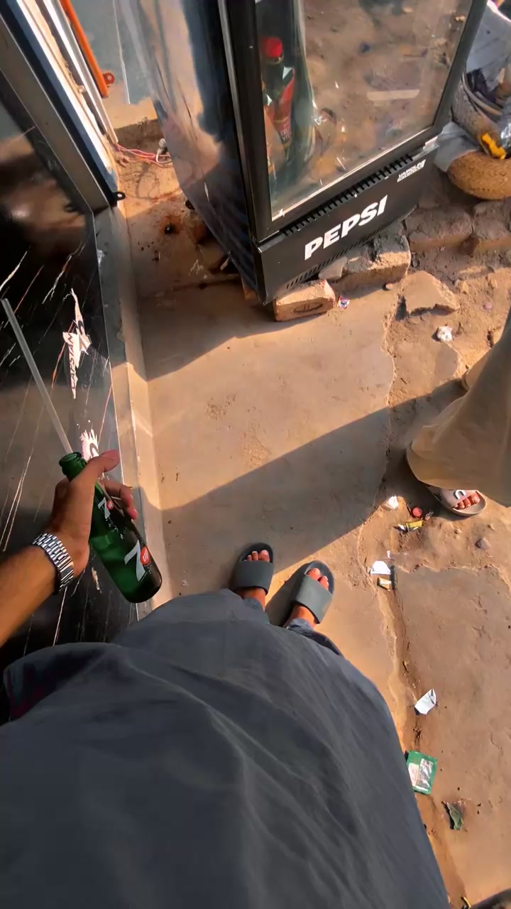@ʟɪꜰᴇ_ᴏꜰ_ꜱʜᴀᴍɪɪ🥂🚩