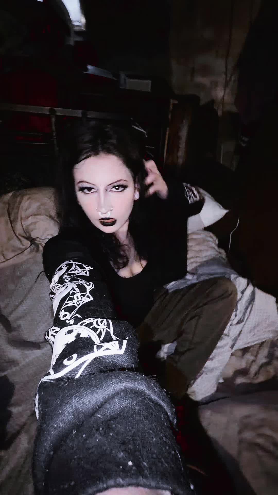 @sam⚰️🩻🖤