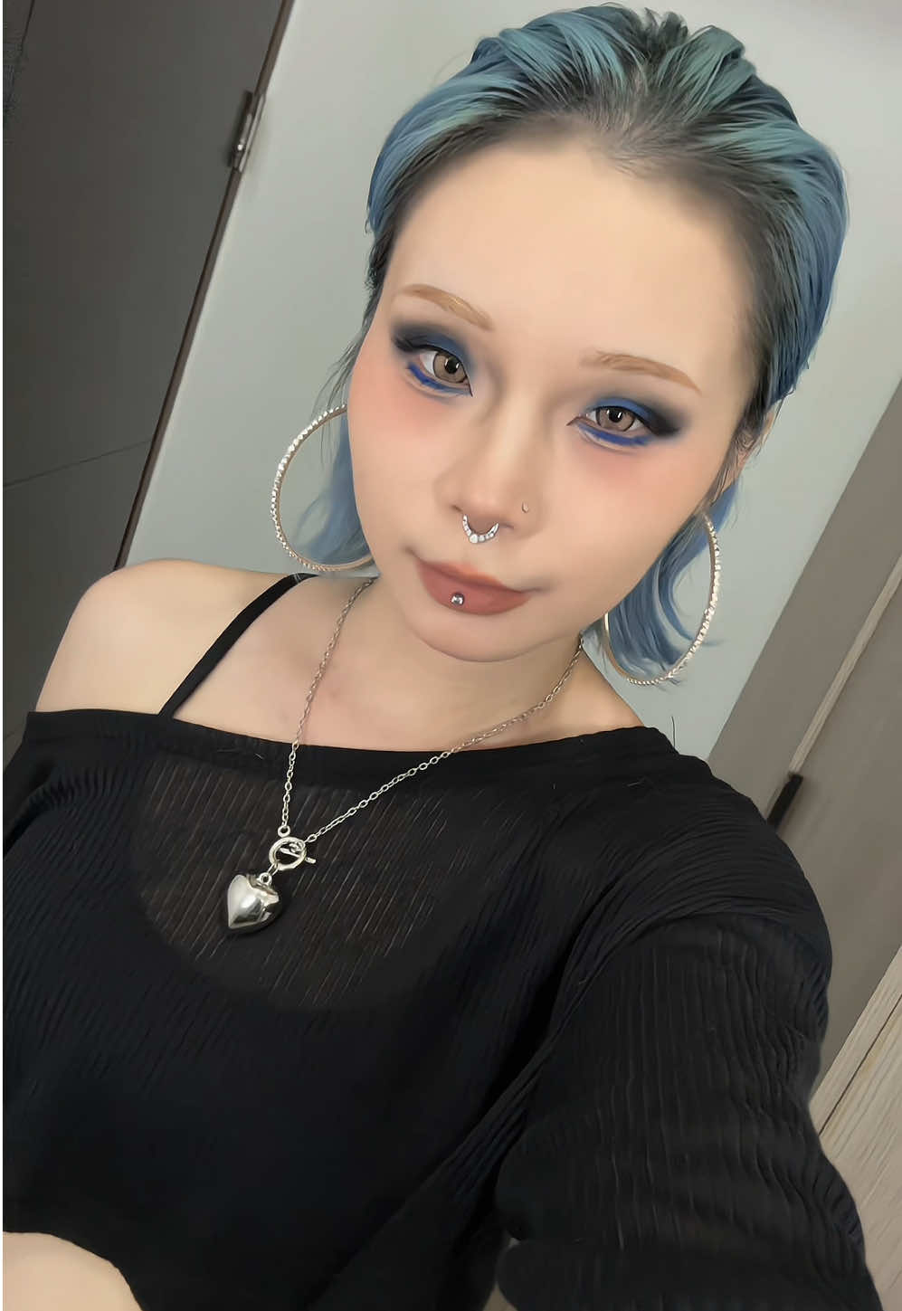@A-dark 黑達克👽