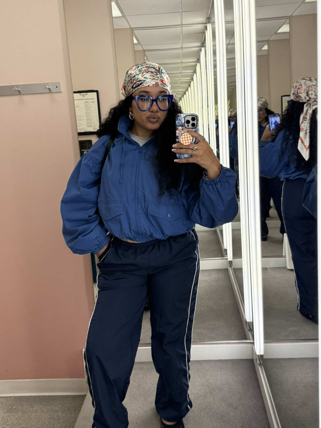 @J 🩵👜🫧