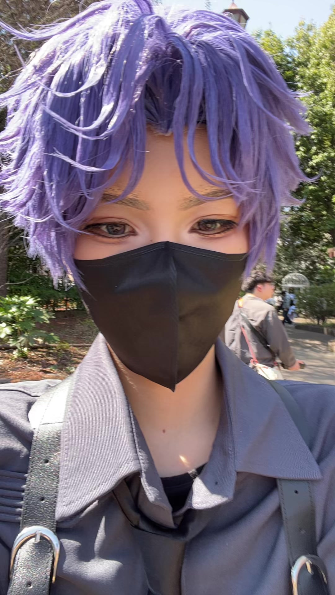 @にぃな