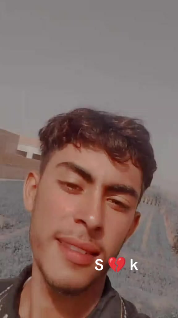 @kurbaan💔fan leider